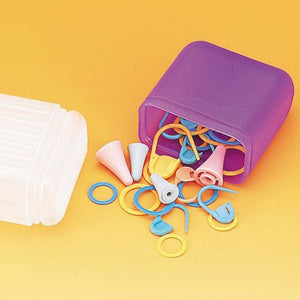 Clover Stricknadel-Etui in der Farbe lila