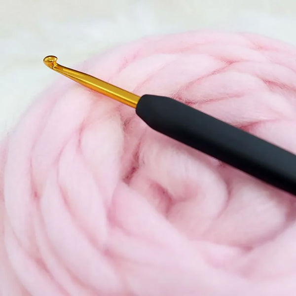 KnitPro InternationalKnitPro Häkelnadel mit Softgriff gold in verschiedenen Stärken
